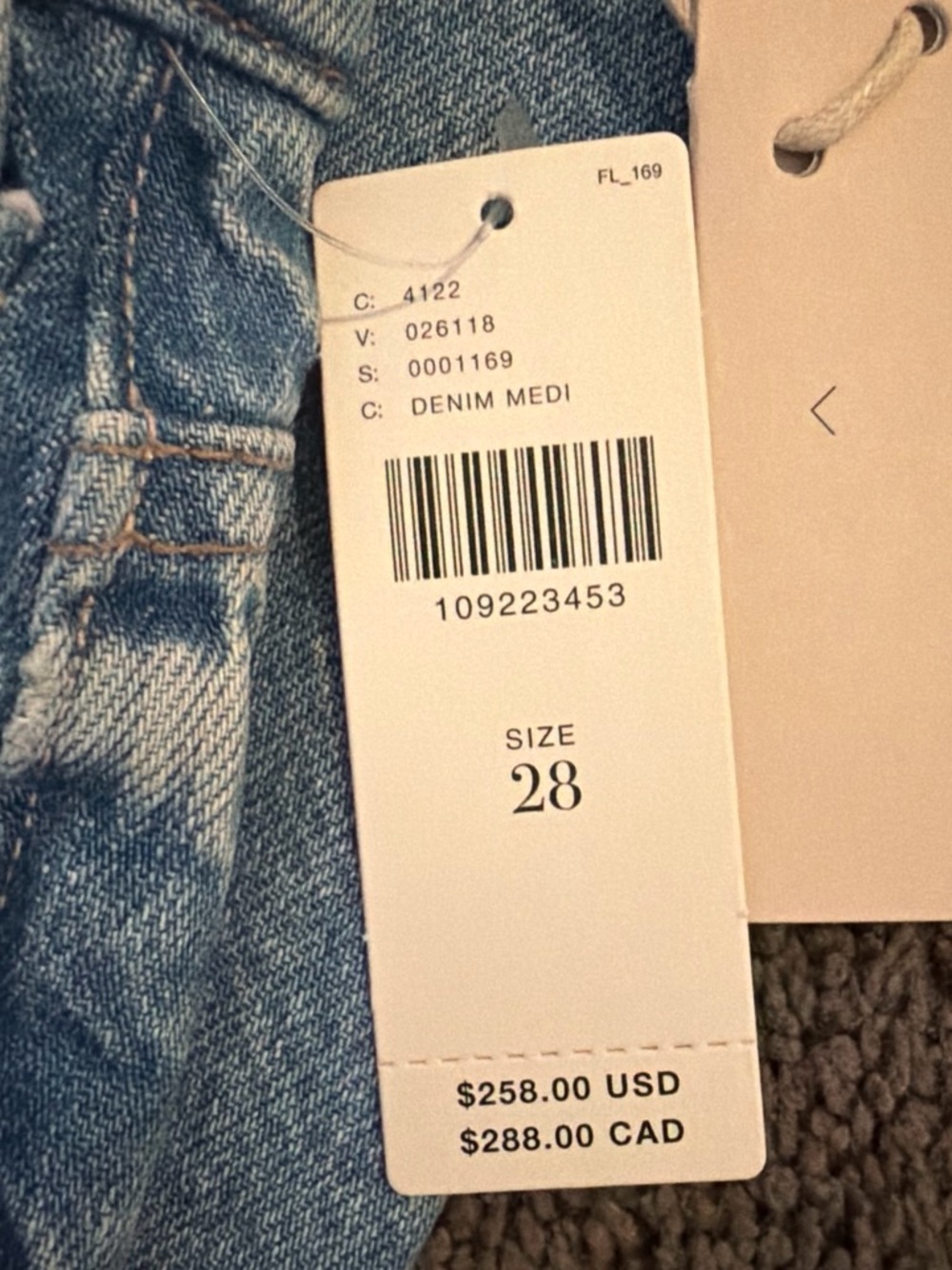 MOTHER Superior High-Rise Wide Leg ankle Jeans - Light Blue Wash - Picture 6 of 7